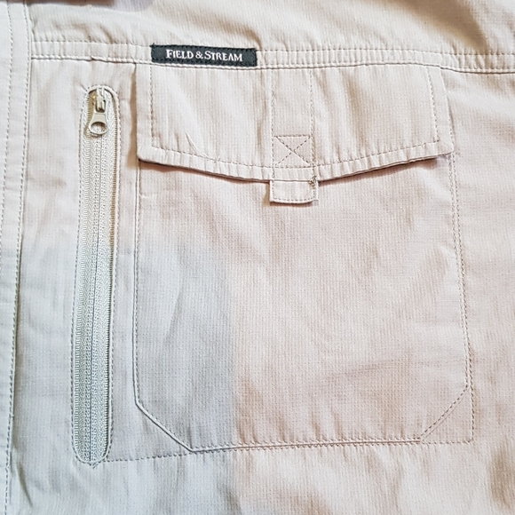 Field & Stream Short Sleeve Button Fishing Shirt Sage Green - Picture 3 of 7